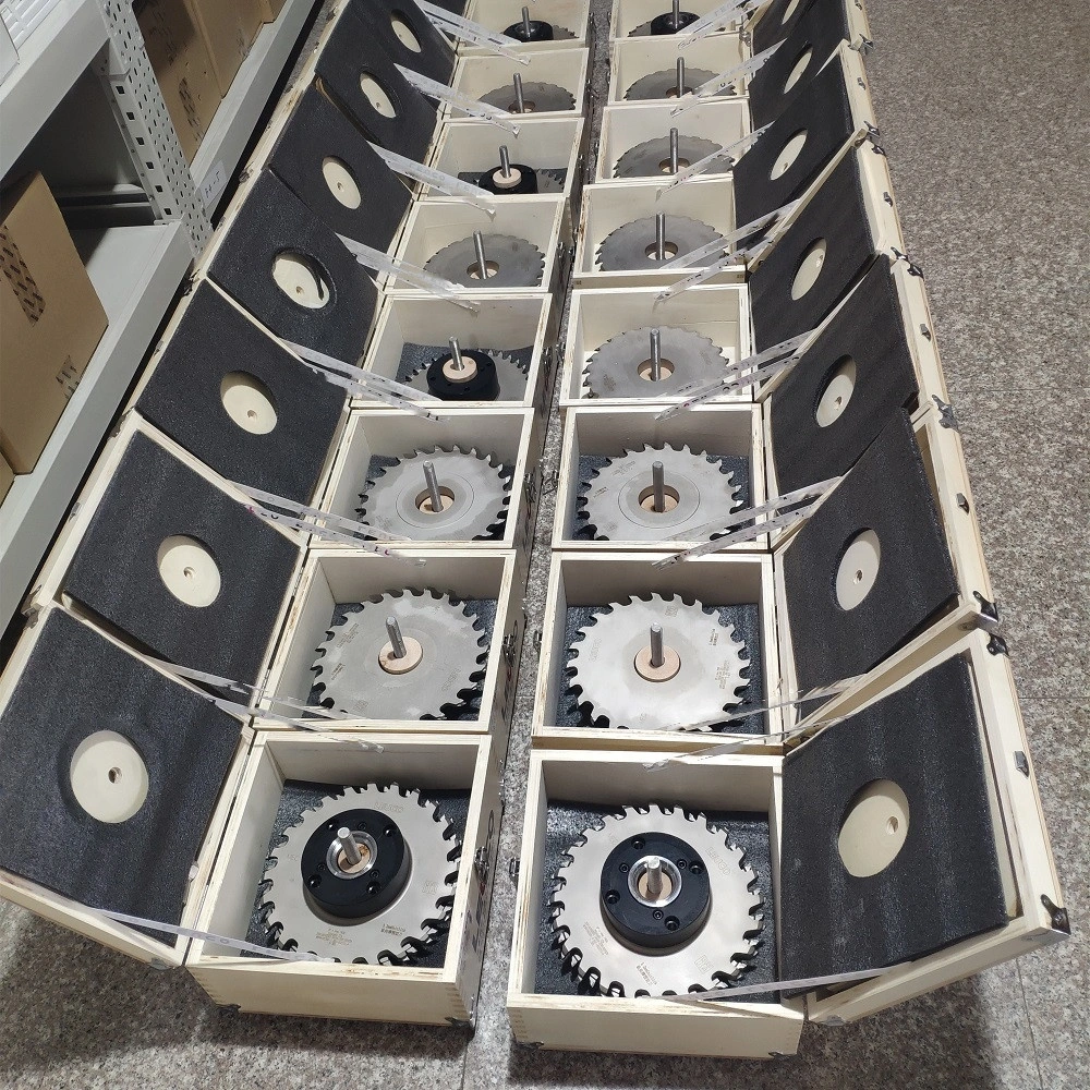 Side and Face Milling Cutters Used to Producing Laminating Flooring